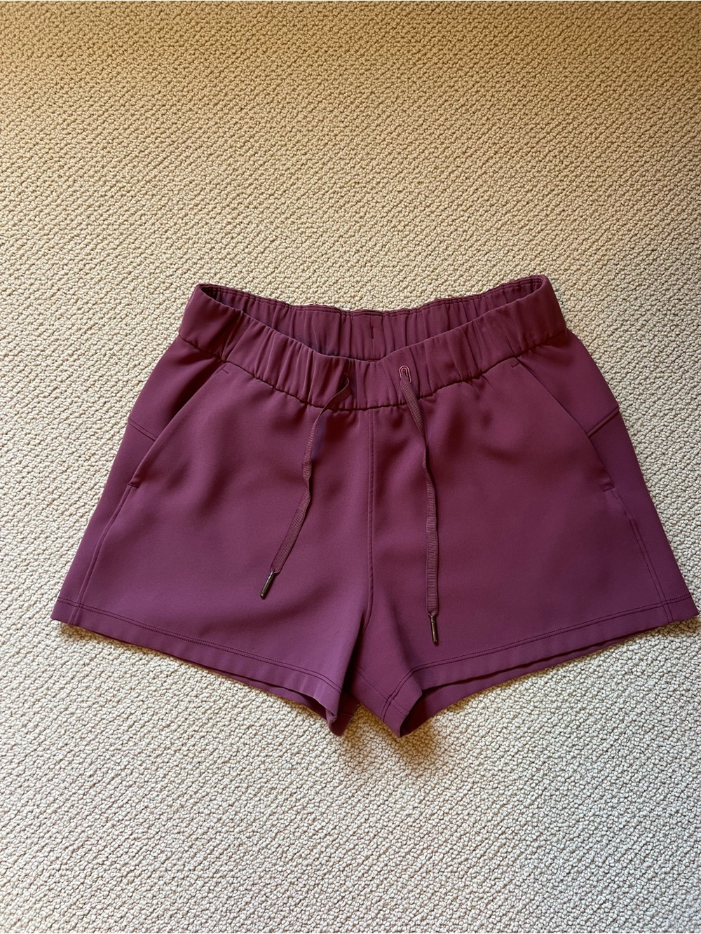 Lululemon On the Fly Women's Wine Drawstring Athletic Shorts